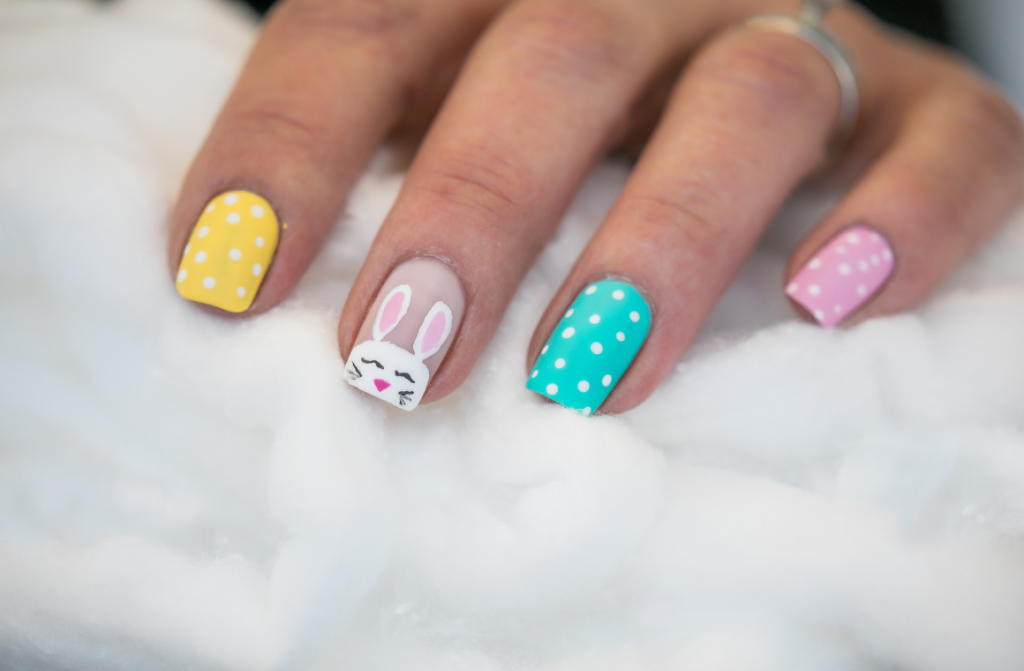 5 Simple & Adorable Easter Nail Design Ideas to Get You Egg-cited This Spring