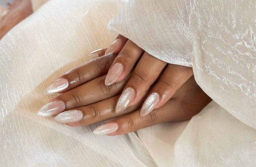 How to Choose the Right Nail Color for Your Skin Tone