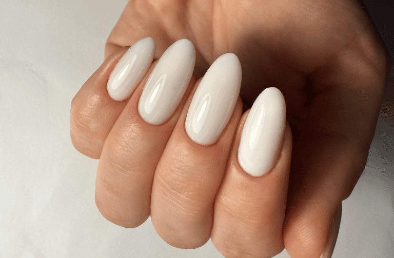 Quiet Luxury Milky Nails
